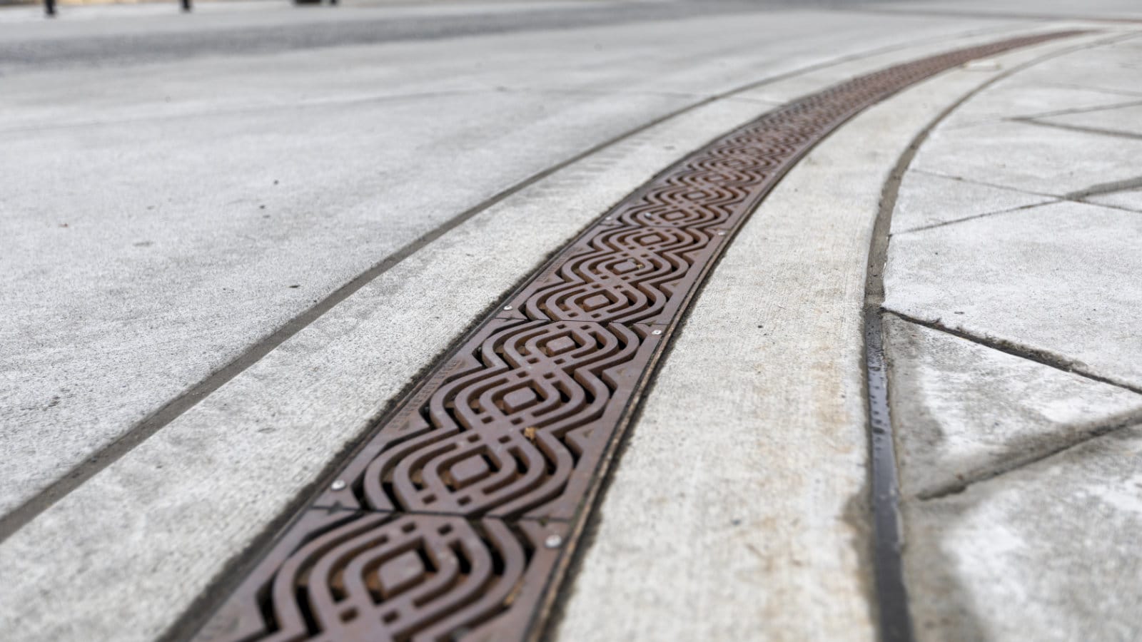 Double Wave Trench Cover